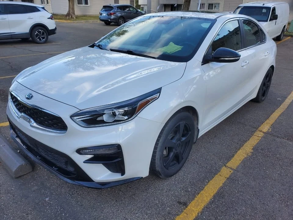 2019 Kia Forte - Image 6 of 12