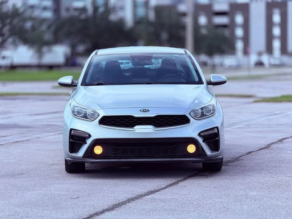 2019 Kia Forte - Image 2 of 6