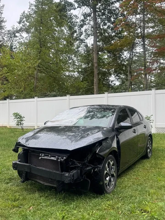 2019 Kia Forte - Image 4 of 7