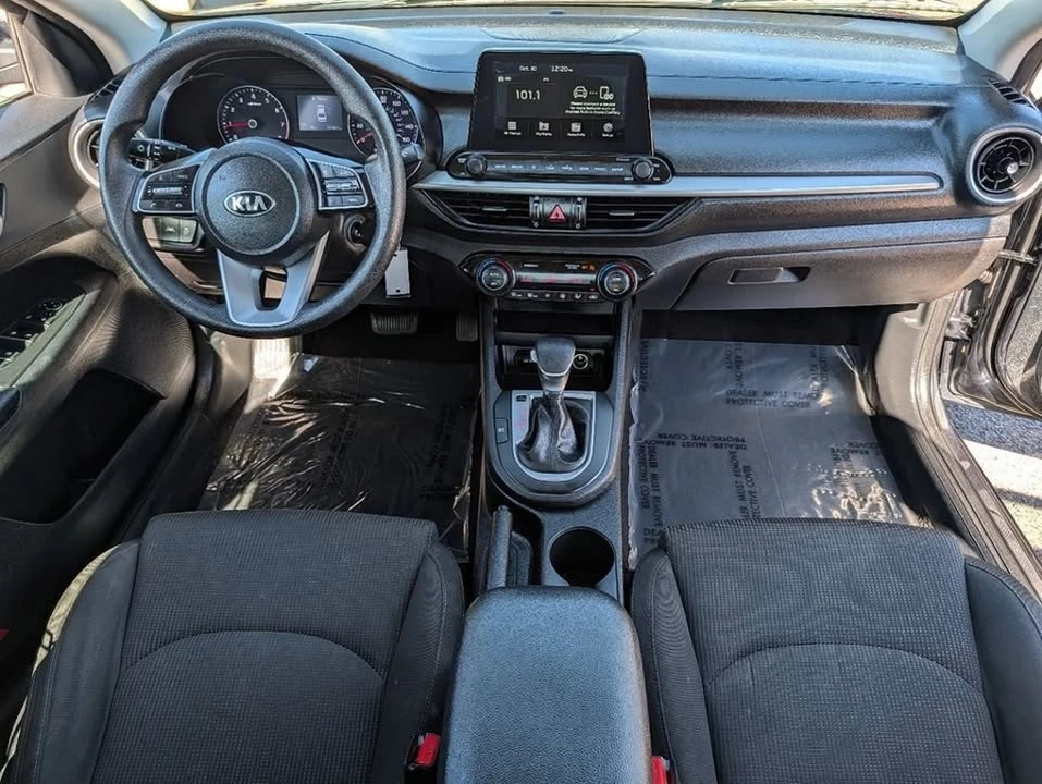 2019 Kia Forte - Image 7 of 11