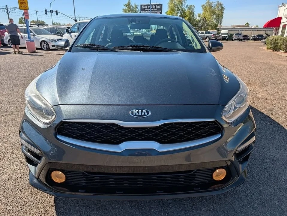 2019 Kia Forte - Image 2 of 11