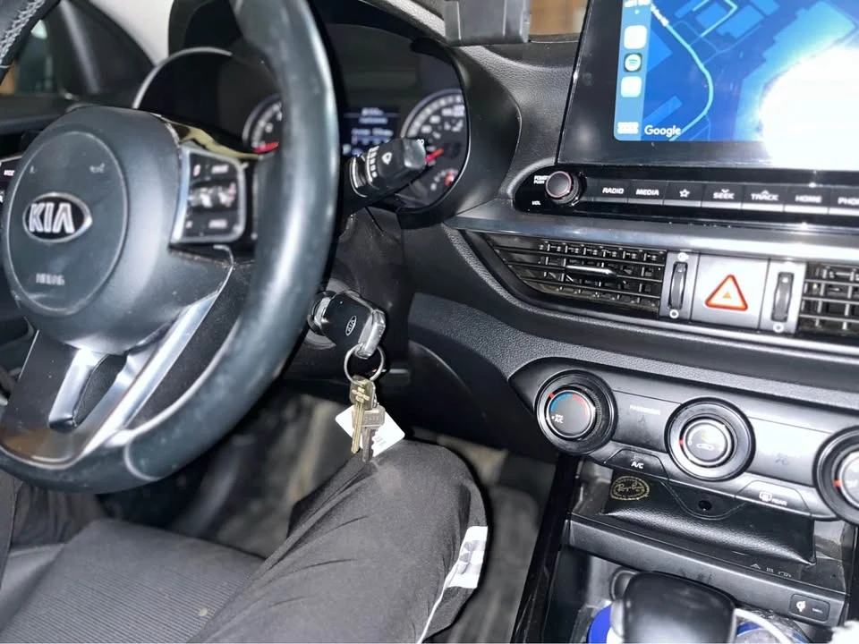 2019 Kia Forte - Image 4 of 8