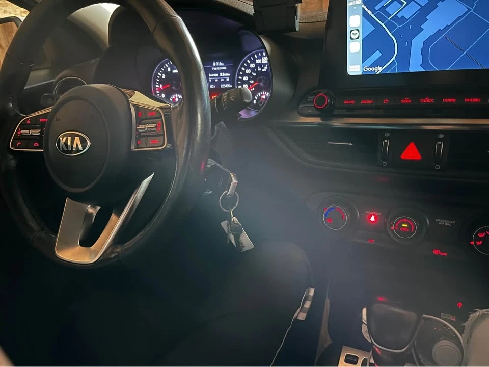 2019 Kia Forte - Image 3 of 8