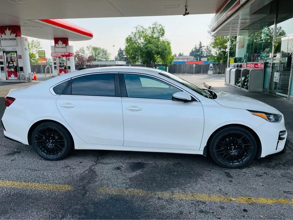 2019 Kia Forte - Image 8 of 8