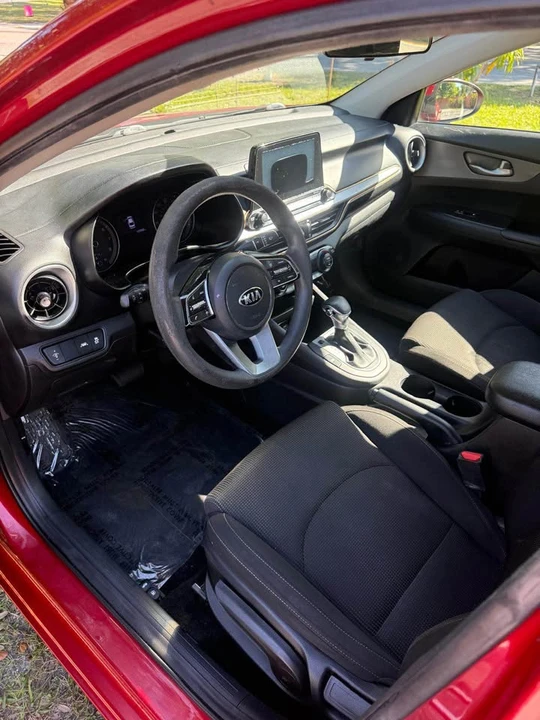 2019 Kia Forte - Image 5 of 6