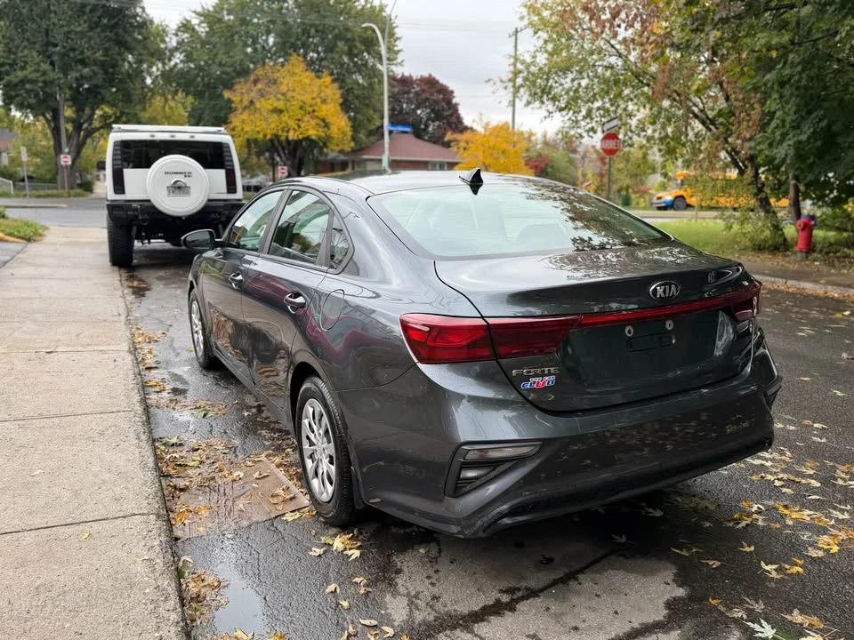 2019 Kia Forte - Image 11 of 16