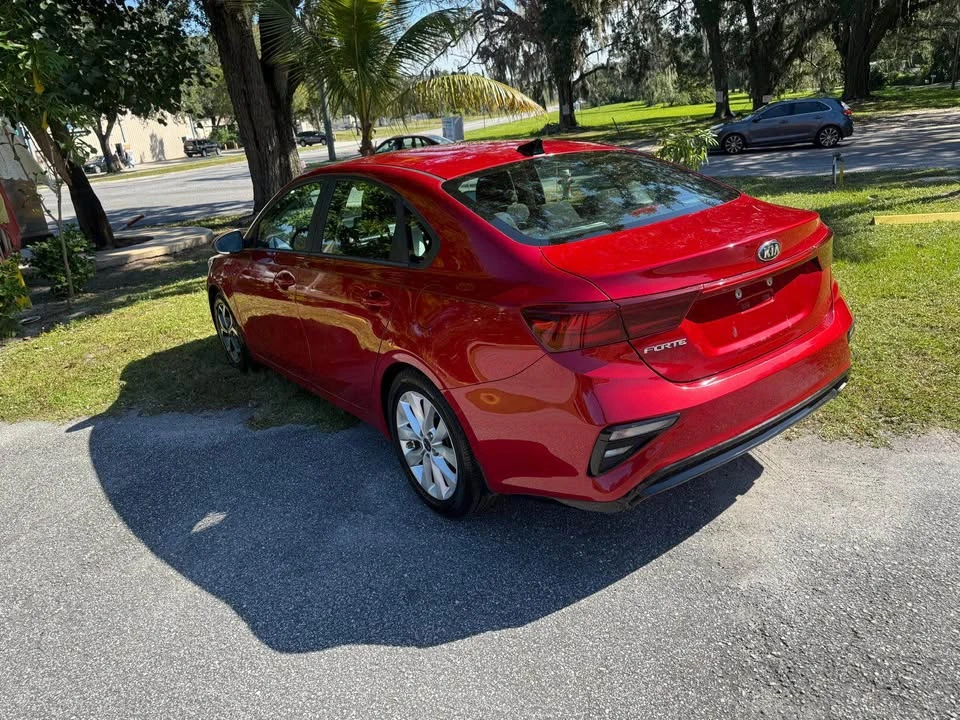 2019 Kia Forte - Image 4 of 6