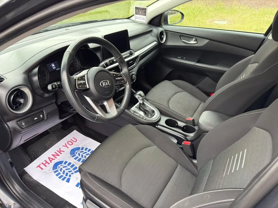 2019 Kia Forte - Image 3 of 19