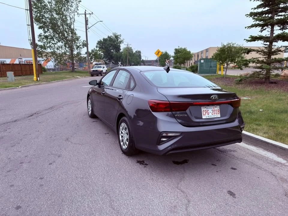2019 Kia Forte - Image 12 of 19
