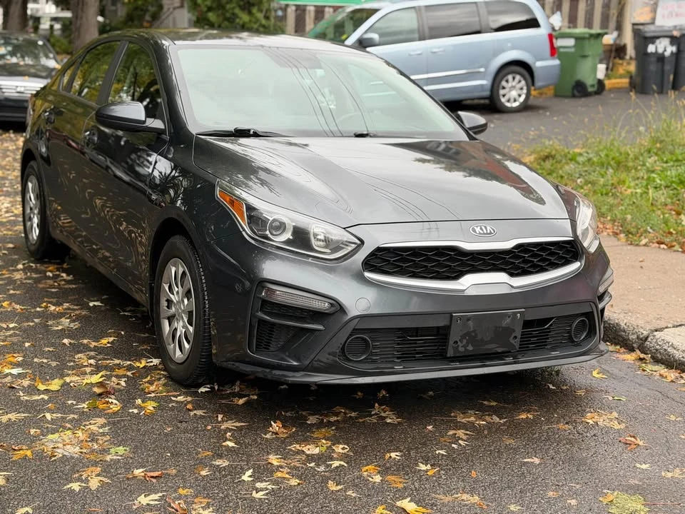 2019 Kia Forte - Image 2 of 14