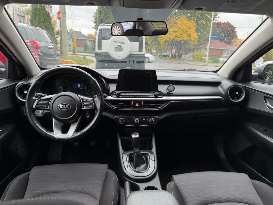 2019 Kia Forte - Image 11 of 14