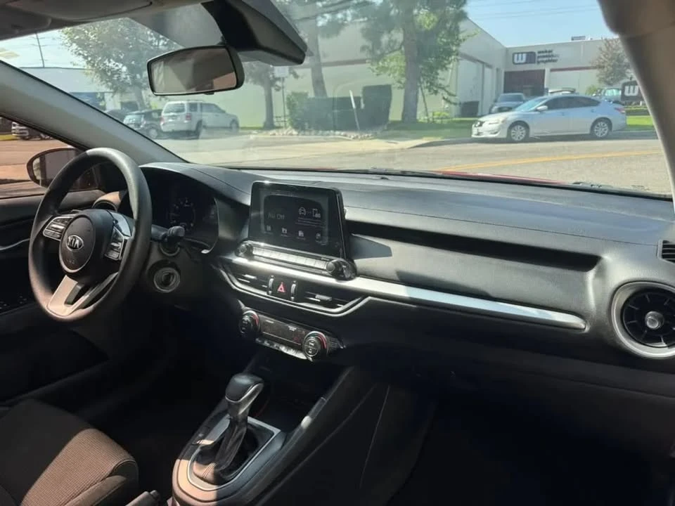 2019 Kia Forte - Image 19 of 19