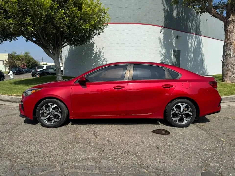 2019 Kia Forte - Image 4 of 19