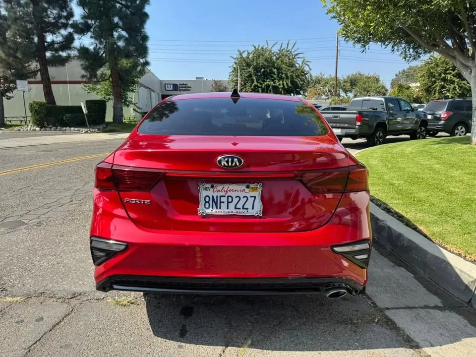 2019 Kia Forte - Image 7 of 19