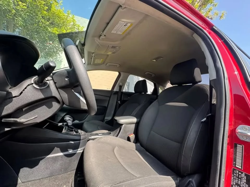 2019 Kia Forte - Image 15 of 19