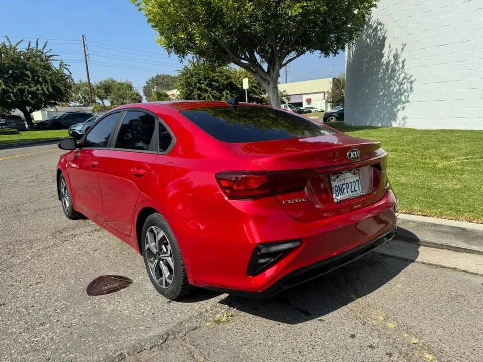 2019 Kia Forte - Image 5 of 19