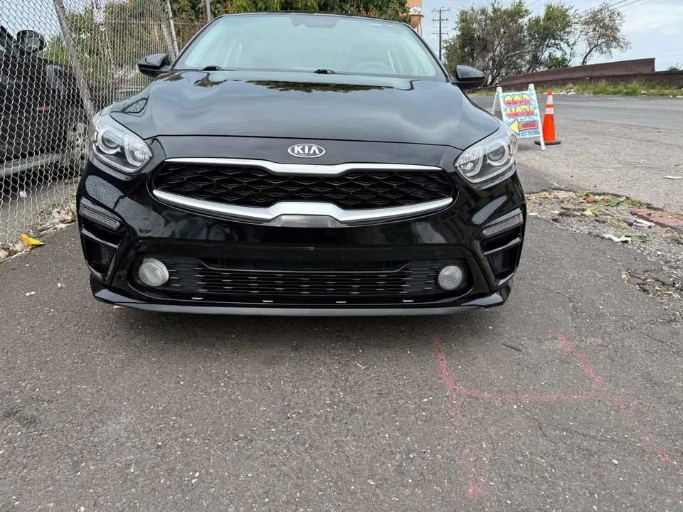 2019 Kia Forte - Image 3 of 8