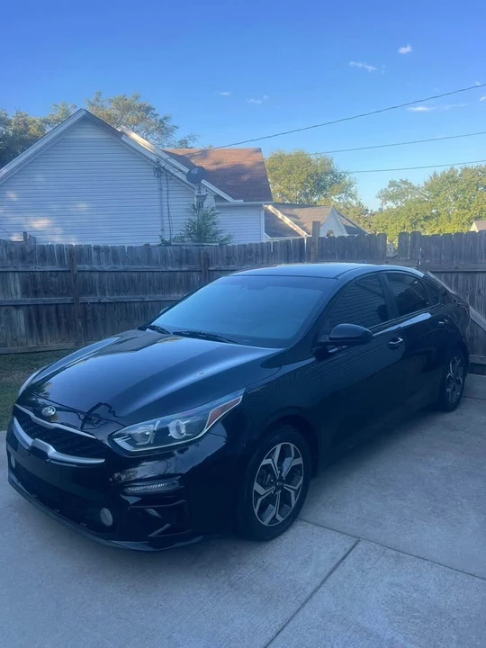2019 Kia Forte - Image 3 of 10