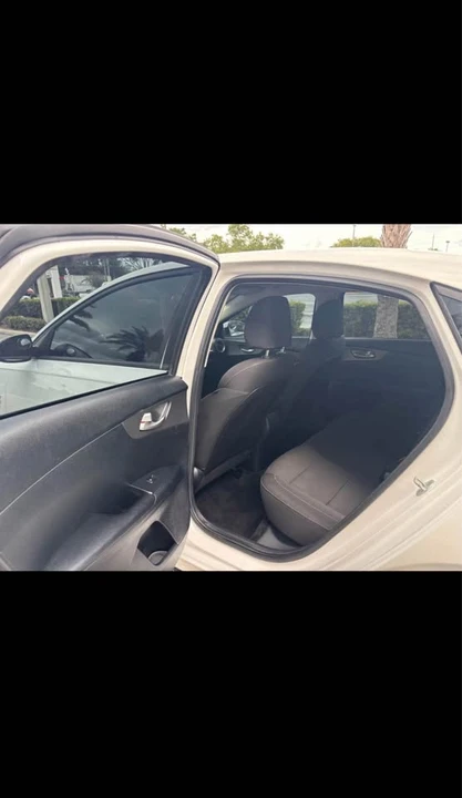 2019 Kia Forte - Image 2 of 6