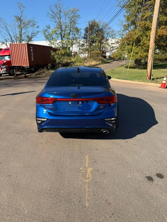 2019 Kia Forte - Image 2 of 7