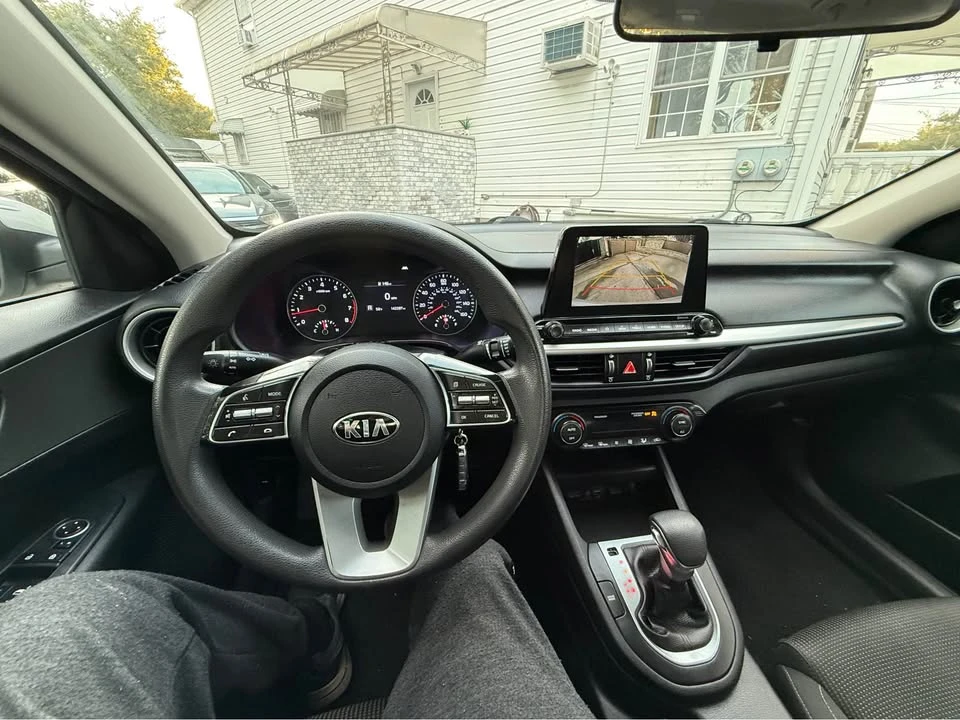 2019 Kia Forte - Image 12 of 14