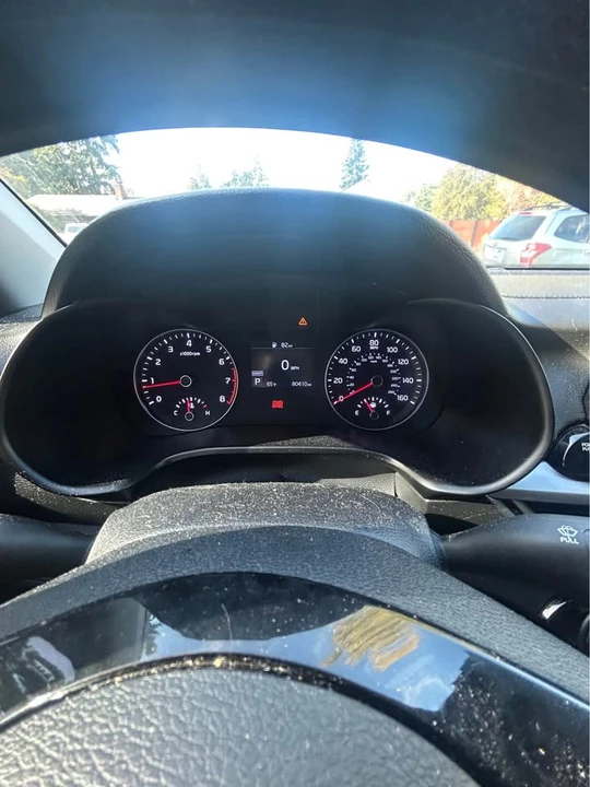 2019 Kia Forte - Image 7 of 12