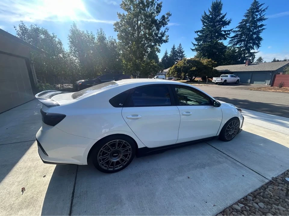 2019 Kia Forte - Image 4 of 12