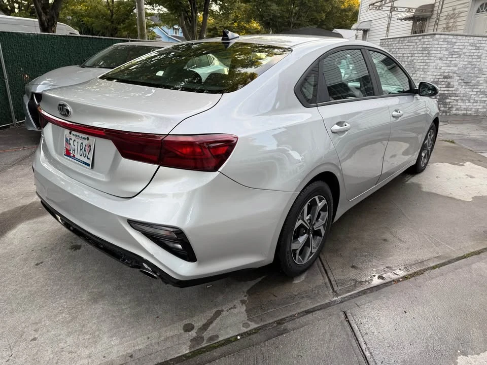 2019 Kia Forte - Image 4 of 14