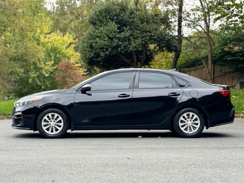 2019 Kia Forte - Image 4 of 16