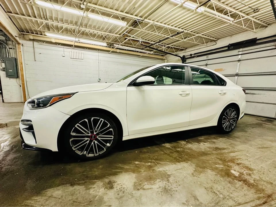 2019 Kia Forte - Image 5 of 16
