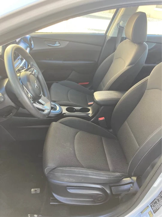 2019 Kia Forte - Image 3 of 4