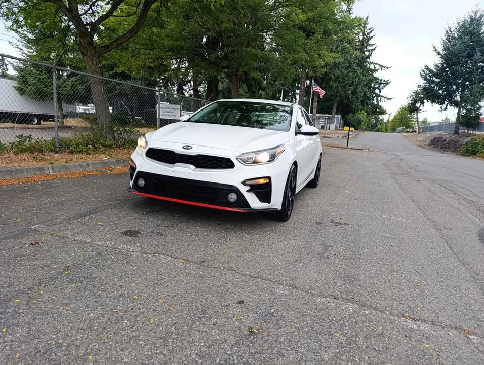 2019 Kia Forte - Image 7 of 17
