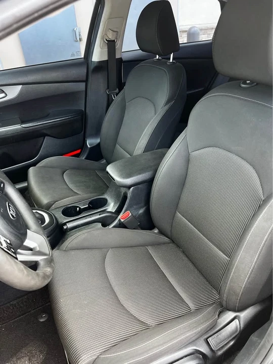 2019 Kia Forte - Image 7 of 8