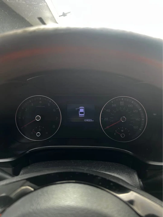 2019 Kia Forte - Image 8 of 8
