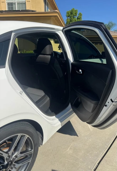 2019 Kia Forte - Image 7 of 11