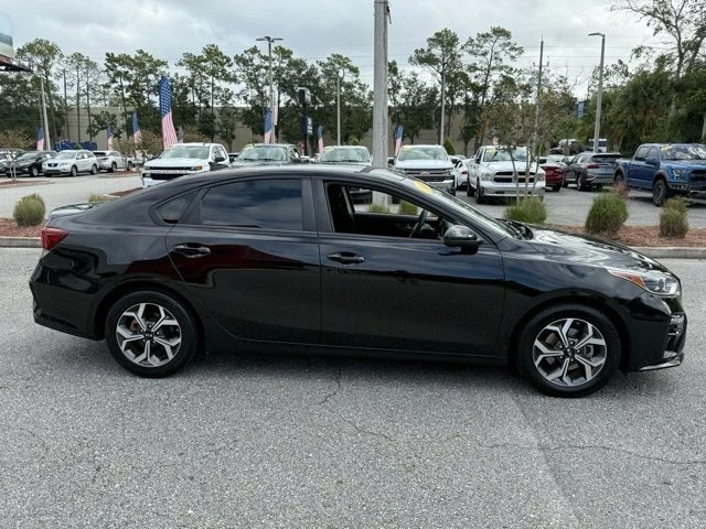 2019 Kia Forte - Image 14 of 19