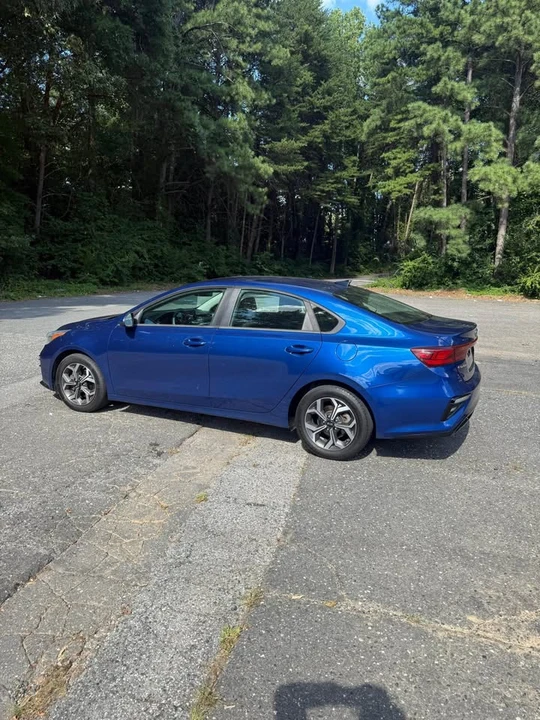 2019 Kia Forte - Image 15 of 17