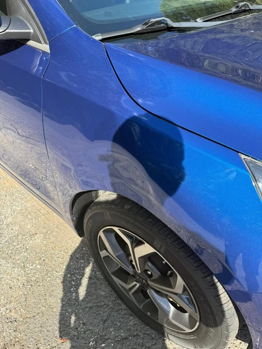 2019 Kia Forte - Image 4 of 17