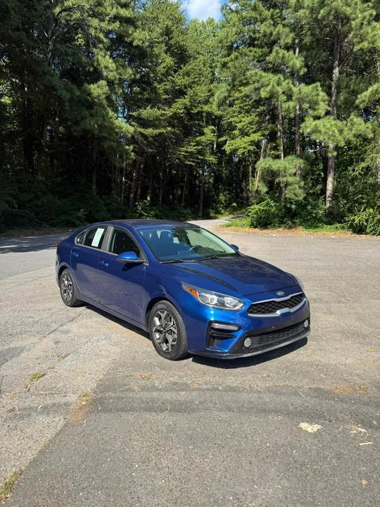 2019 Kia Forte - Image 3 of 17