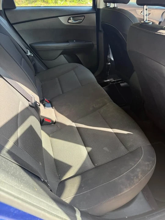 2019 Kia Forte - Image 8 of 17