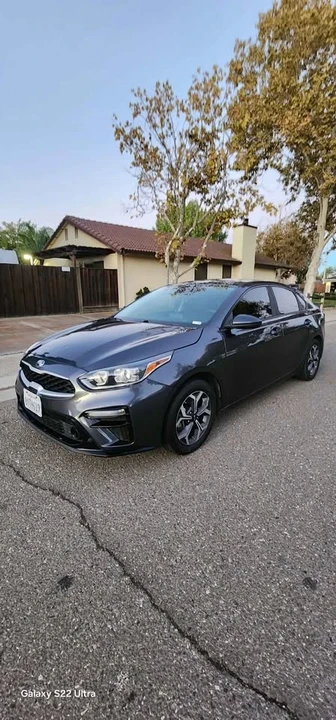 2019 Kia Forte - Image 7 of 17