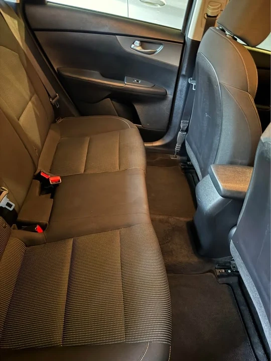 2019 Kia Forte - Image 9 of 9