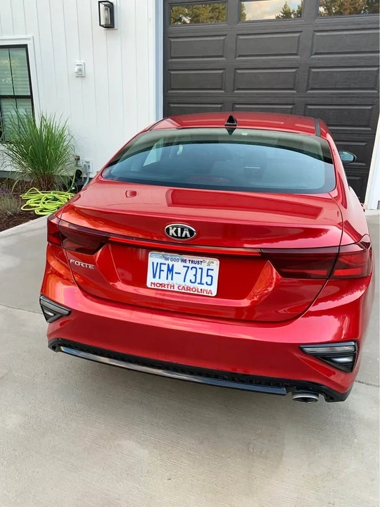 2019 Kia Forte - Image 3 of 15