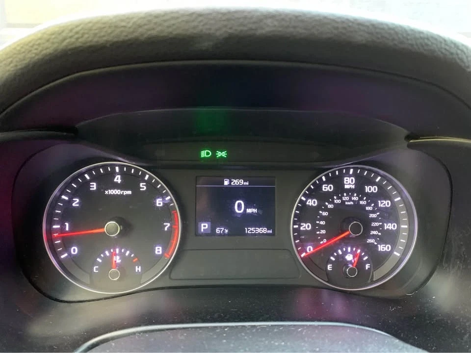 2019 Kia Forte - Image 10 of 15