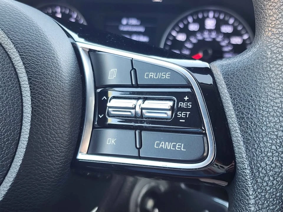 2019 Kia Forte - Image 14 of 17