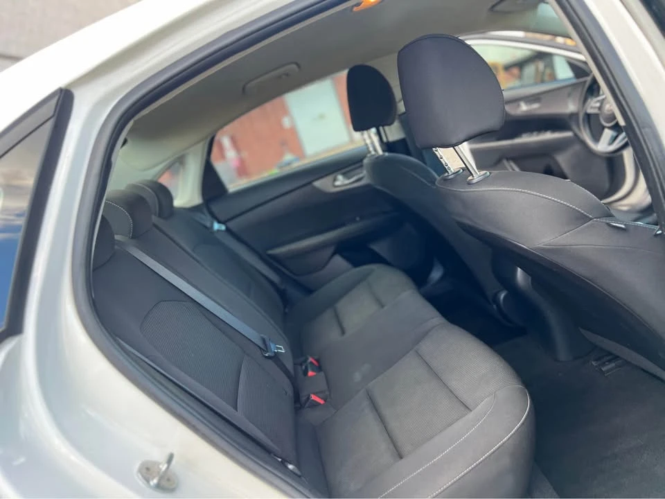 2019 Kia Forte - Image 12 of 13
