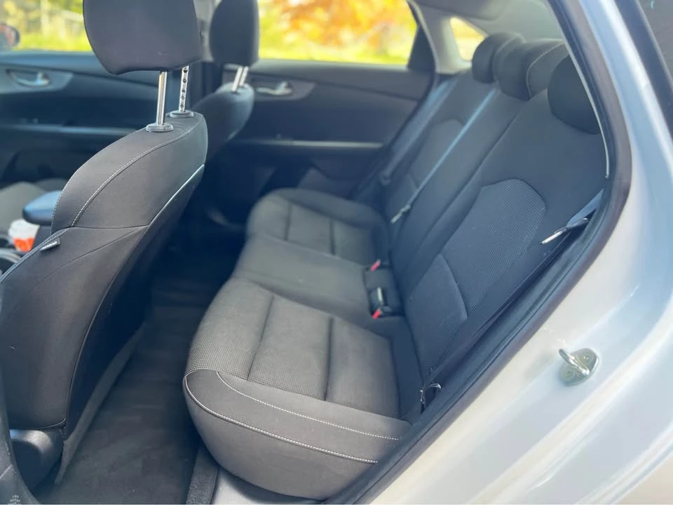 2019 Kia Forte - Image 11 of 13