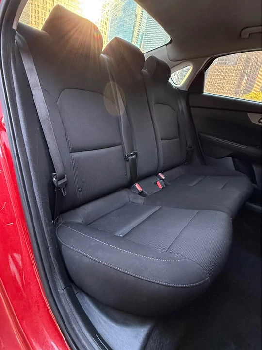 2019 Kia Forte - Image 8 of 16