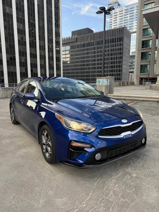 2019 Kia Forte - Image 5 of 16