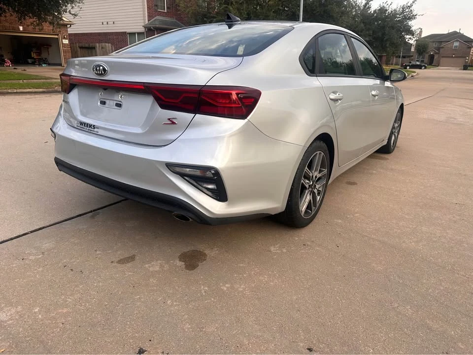 2019 Kia Forte - Image 4 of 18